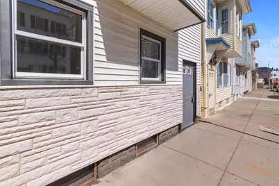 274 Havre St, Boston, MA 02128 - Photo 2