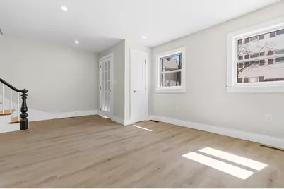 274 Havre St, Boston, MA 02128 - Photo 6