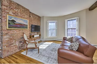 89 Waltham St #4, Boston, MA 02118 - Photo 4