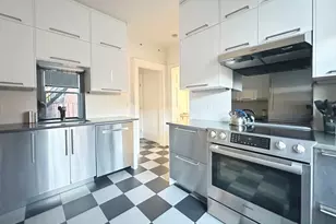 17 Gloucester St, Boston, MA 02115 - Photo 10