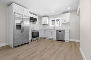 274 Havre, Boston, MA 02128 - Photo 8