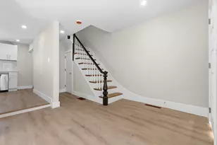 274 Havre, Boston, MA 02128 - Photo 6