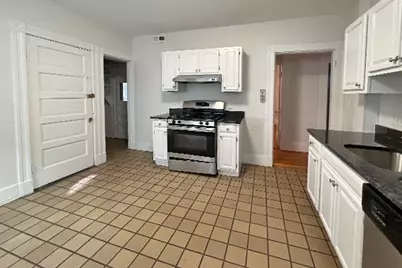 40 Calvin St #02, Somerville, MA 02143 - Photo 2