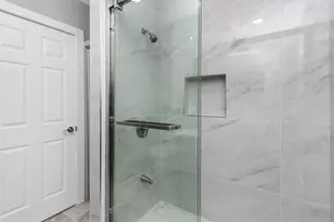 66R Stanley St, Boston, MA 02125 - Photo 6