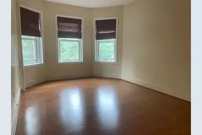 394 Riverway #4, Boston, MA 02115 - Photo 6