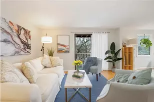 25 Rockland St, Boston, MA 02131 - Photo 2