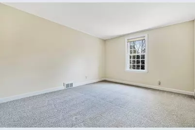 11 Wachusett Rd, Wellesley, MA 02481 - Photo 26