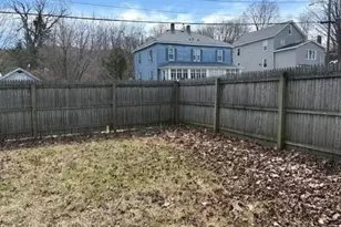 23 Murray St, North Adams, MA 01247 - Photo 26