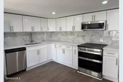 23 Murray Street, North Adams, MA 01247 - Photo 6