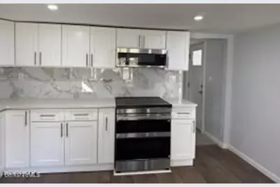 23 Murray Street, North Adams, MA 01247 - Photo 4