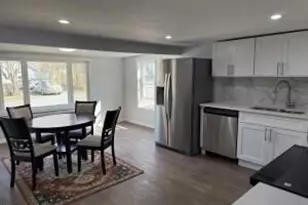 23 Murray St, North Adams, MA 01247 - Photo 10