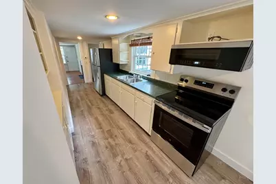 198 Main St #2, Sandwich, MA 02563 - Photo 12
