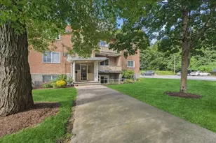 82 Lionel Ave, Waltham, MA 02451 - Photo 10