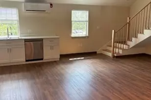 19 Commercial St, New Bedford, MA 02740 - Photo 6