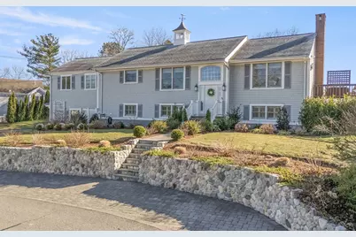 9 Fabyan Way, Bourne, MA 02532 - Photo 2