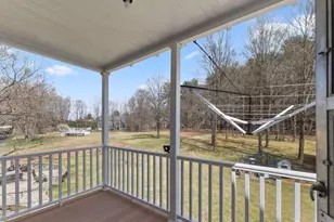 183 Pleasant St, Grafton, MA 01560 - Photo 28