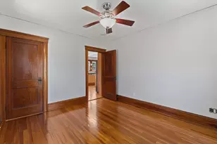 183 Pleasant St, Grafton, MA 01560 - Photo 14