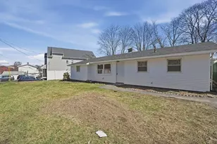 92 Summer St, Brockton, MA 02302 - Photo 34