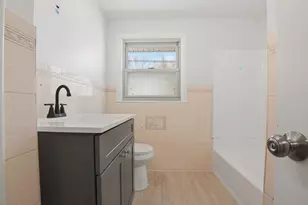 92 Summer St, Brockton, MA 02302 - Photo 20