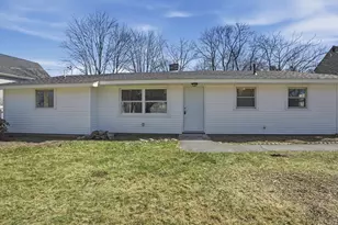 92 Summer St, Brockton, MA 02302 - Photo 32