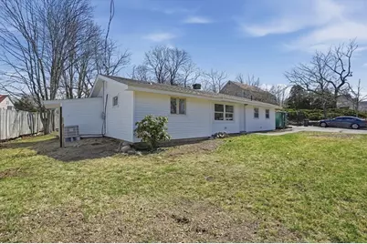 92 Summer St, Brockton, MA 02302 - Photo 38