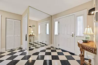 8 Burns Meadow #8, Longmeadow, MA 01106 - Photo 2