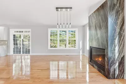 4 Barrows Rd, Worcester, MA 01609 - Photo 10