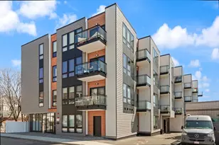 11 Taft Hill Terrace, Boston, MA 02131 - Photo 2