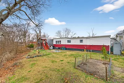 16 Francis St, Wareham, MA 02571 - Photo 4