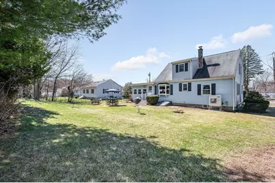 17 Roland Ave, Dracut, MA 01826 - Photo 32