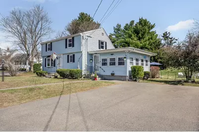 17 Roland Ave, Dracut, MA 01826 - Photo 2