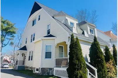 32 Newcomb Place #2, Taunton, MA 02780 - Photo 2