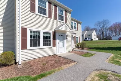 2902 Forest Park Dr #2902, Auburn, MA 01501 - Photo 4