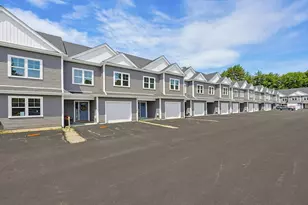 321 Winthrop St, Taunton, MA 02780 - Photo 2