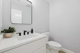 321 Winthrop St, Taunton, MA 02780 - Photo 24