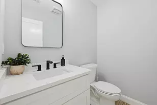 321 Winthrop St, Taunton, MA 02780 - Photo 24