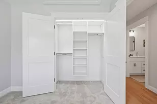 321 Winthrop St, Taunton, MA 02780 - Photo 20