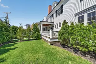 377 Walnut St, Newton, MA 02460 - Photo 2