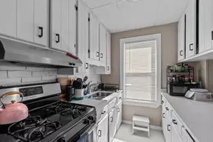 128 Cambridge St, Fall River, MA 02721 - Photo 6