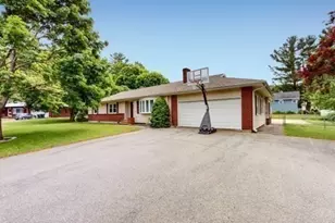 9 Gaywood Cir, Methuen, MA 01844 - Photo 6