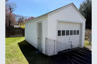 95 Carr Ave, Agawam, MA 01001 - Photo 26
