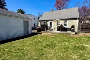 95 Carr Ave, Agawam, MA 01001 - Photo 2