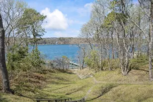 309 Barnes, Oak Bluffs, MA 02557 - Photo 28