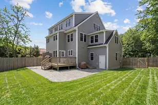 27 Pine St, Dedham, MA 02026 - Photo 2