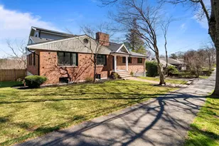 171 Shaw Rd, Brookline, MA 02467 - Photo 42