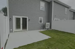 321 Winthrop St, Taunton, MA 02780 - Photo 1