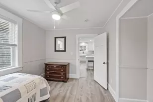 24 Cove St, Wareham, MA 02558 - Photo 8
