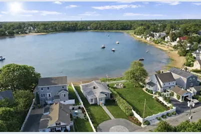 24 Cove St, Wareham, MA 02558 - Photo 32