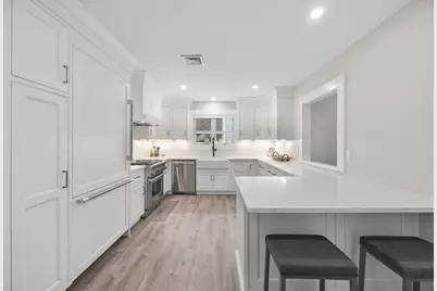 24 Cove St, Wareham, MA 02558 - Photo 8