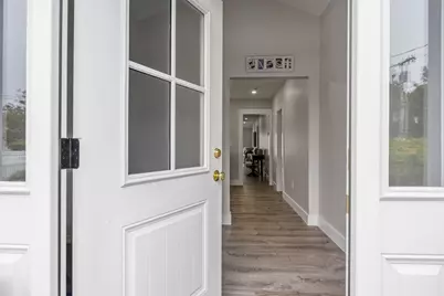 24 Cove St, Wareham, MA 02558 - Photo 2